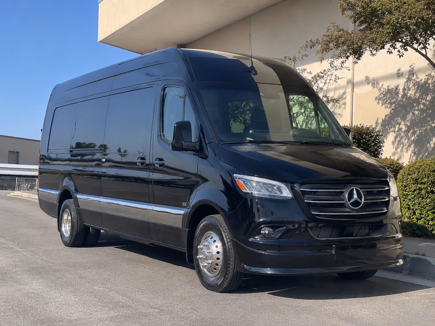 bus rental options for worcester trips