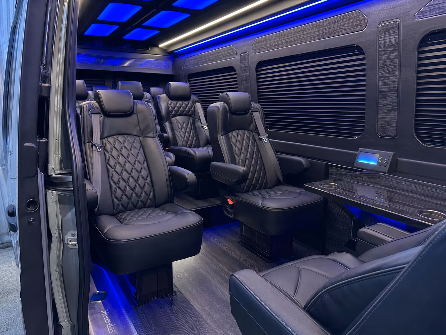 easily book transportation for your next private event 2