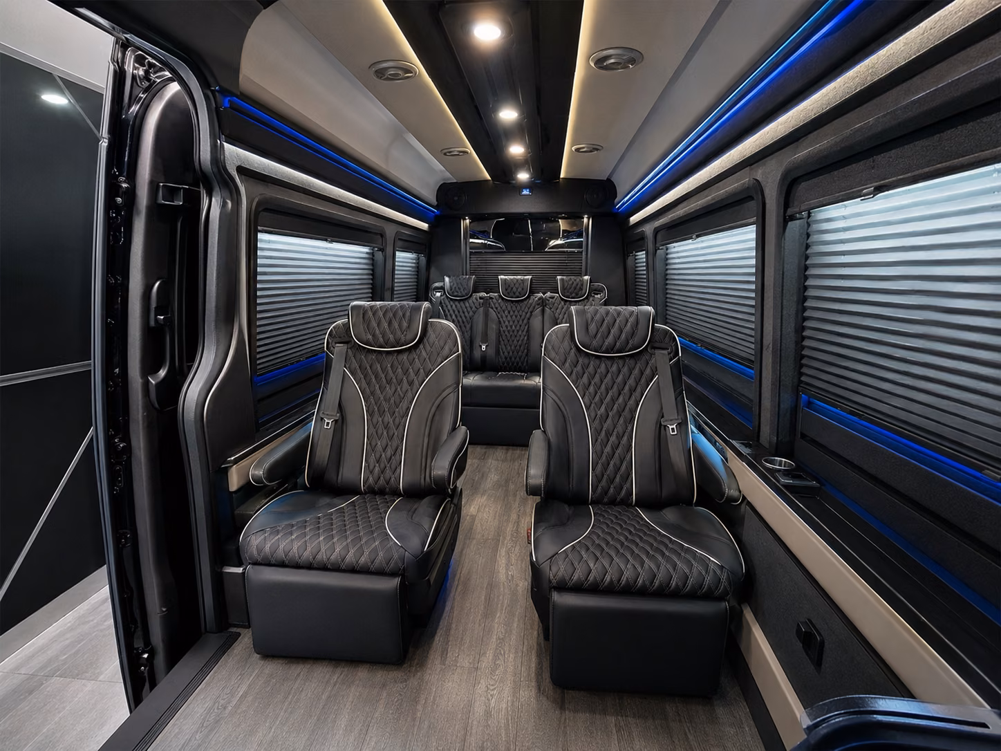 manchester boston regional airport mht bus rentals from worcester