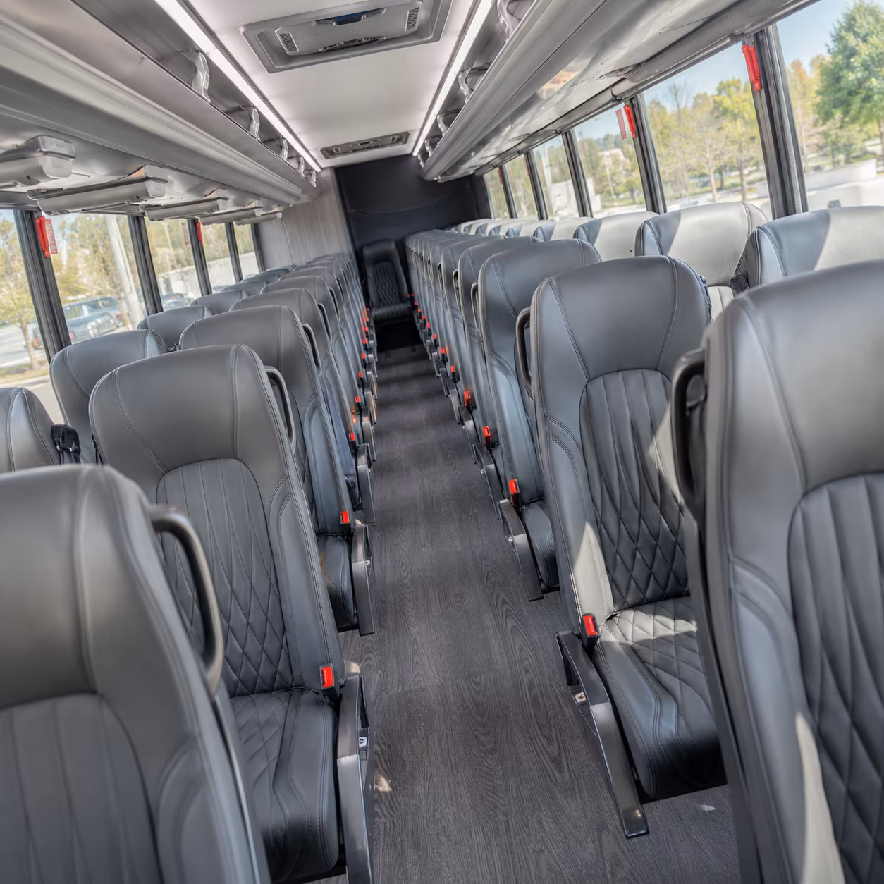 minibus rentals for worcester area prom groups