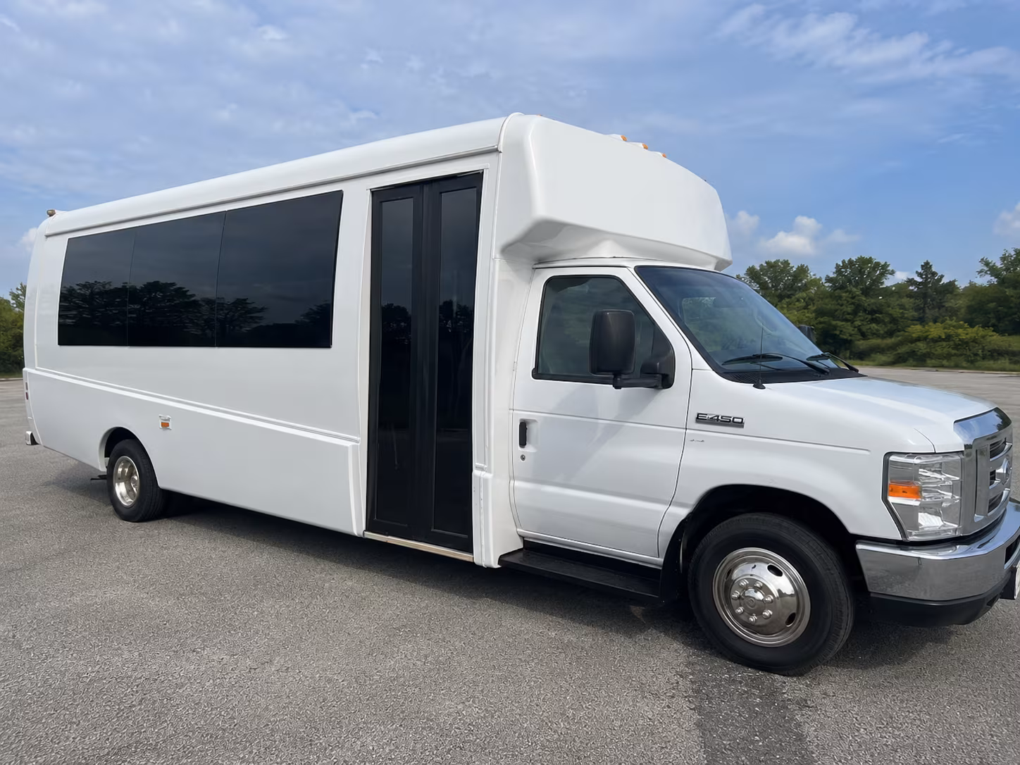 senior and accessibility friendly church buses for worcester congregations
