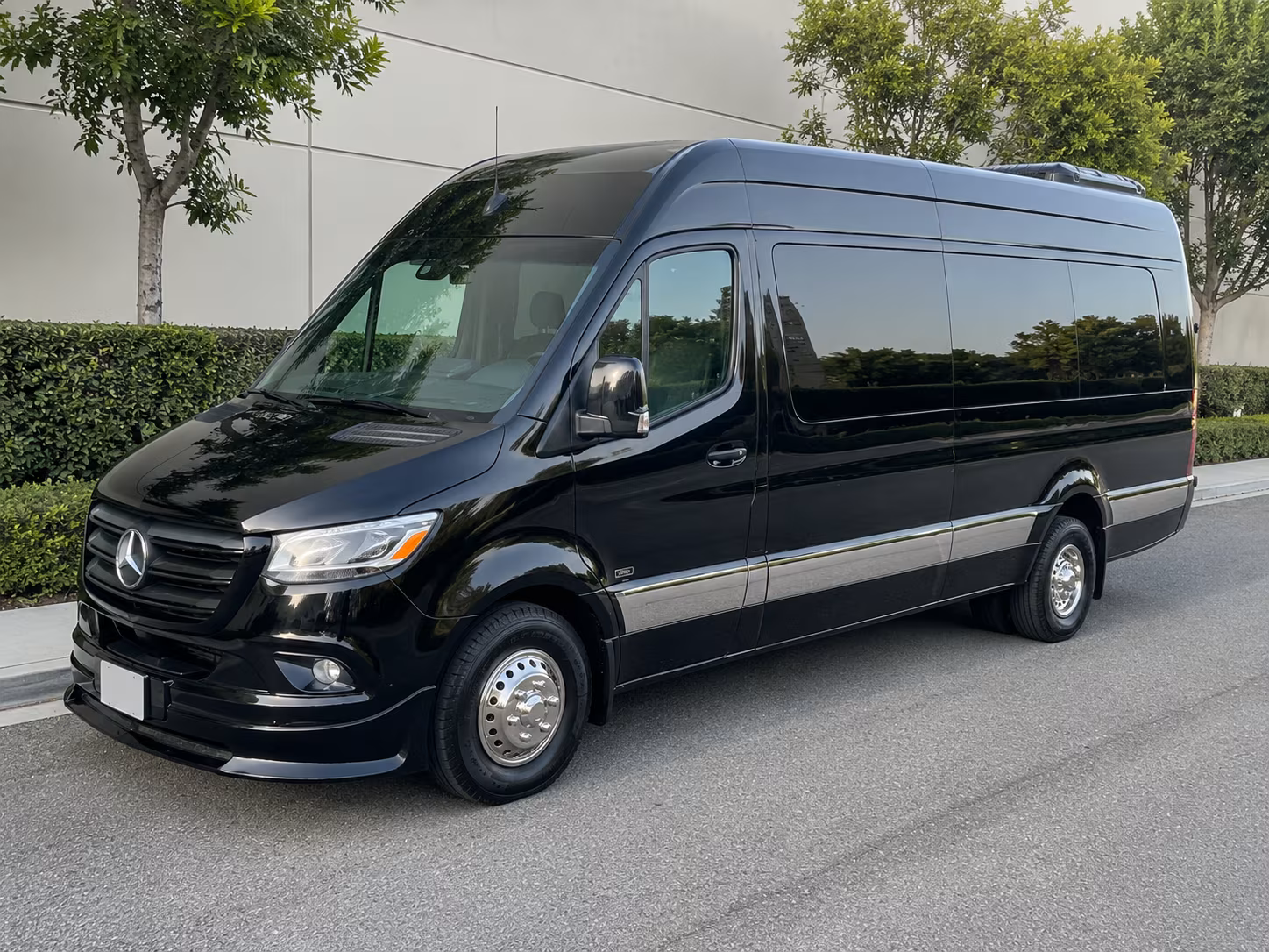 sprinter van and minibus wine tours for small groups departing worcester