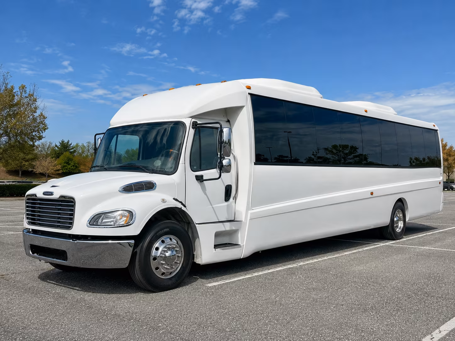 worcester 30 passenger party bus